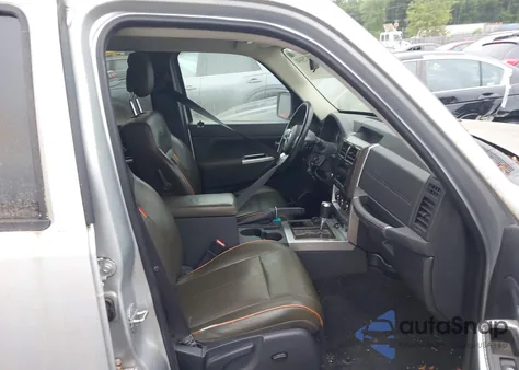 2011 Jeep Liberty Sport from USA, damaged, VIN 1J4PN2GK5BW558357